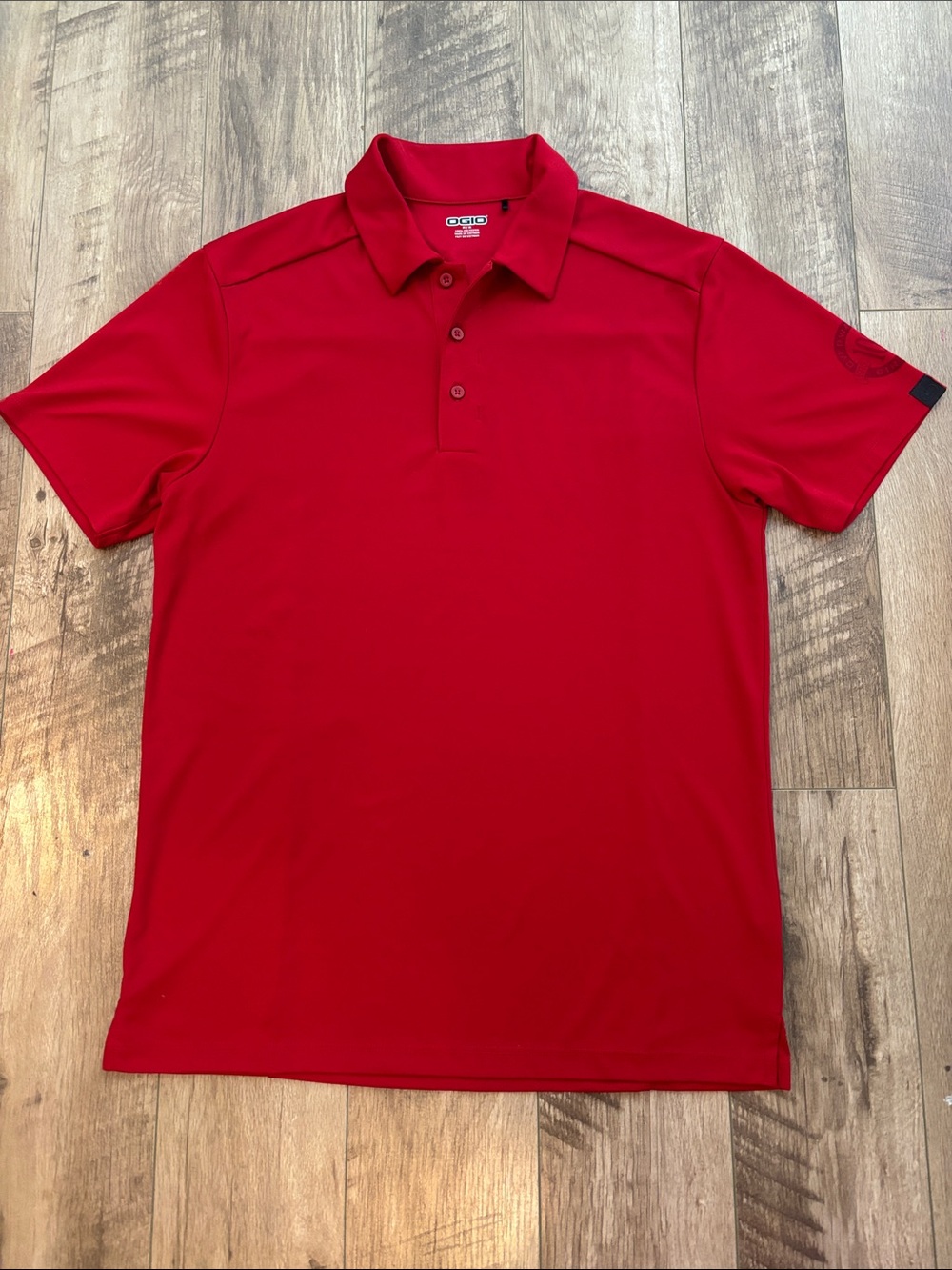 OGIO Red Short Sleeve Performance Golf Polo Shirt - Size M